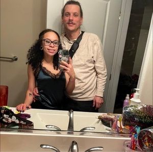 Meet your Posher, Marissa